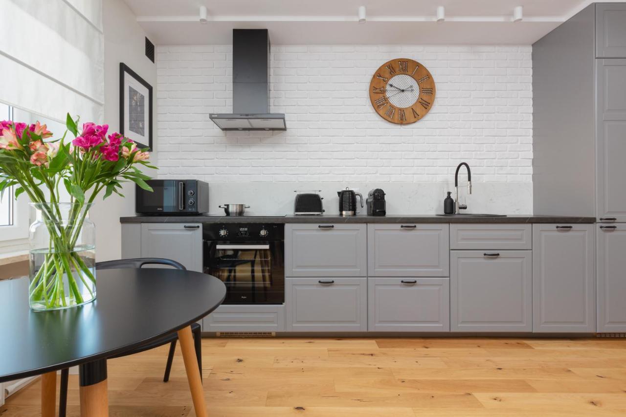 Apartment Bialobrzeska Warsaw Ochota By Renters 외부 사진