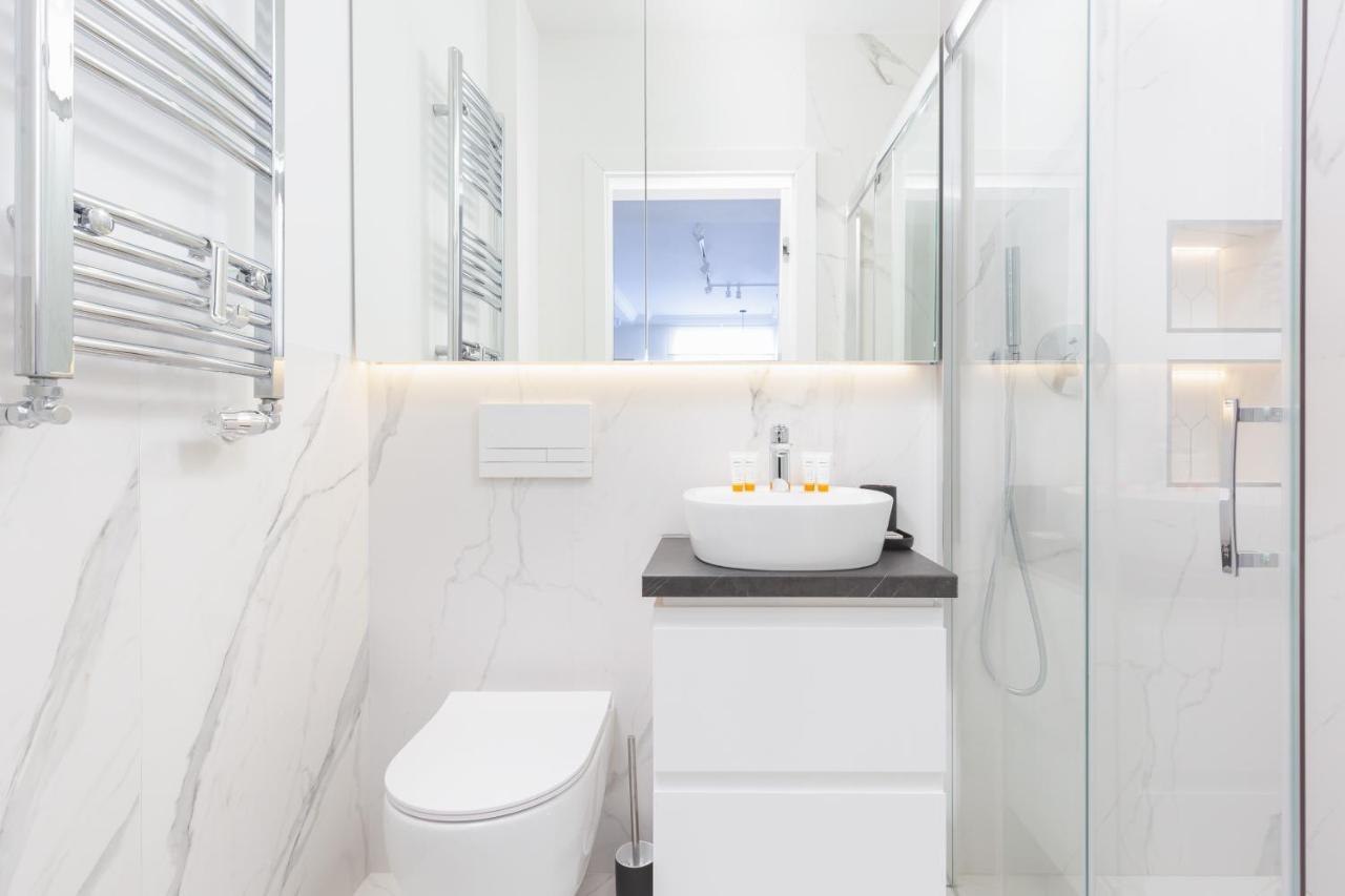 Apartment Bialobrzeska Warsaw Ochota By Renters 외부 사진